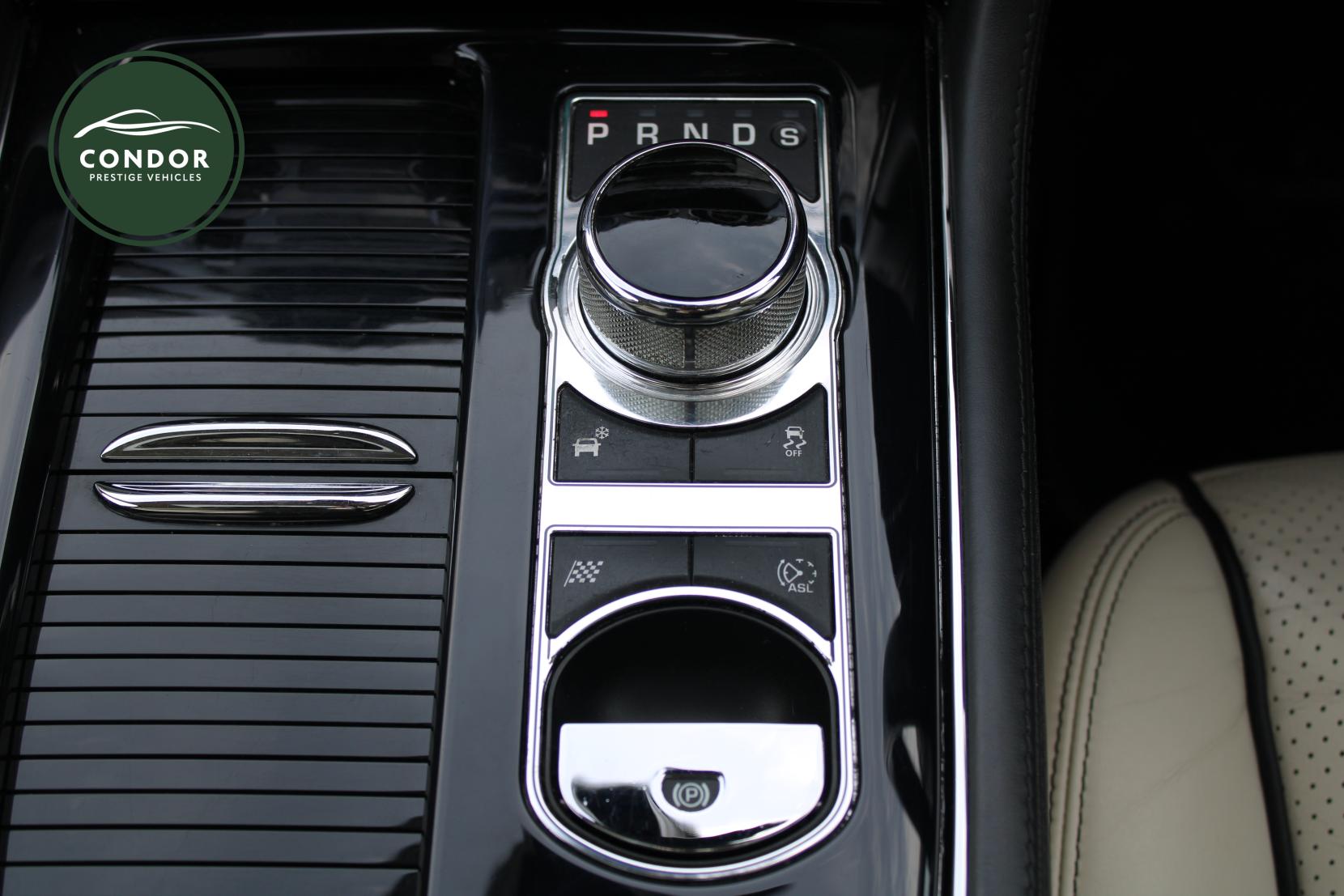 Jaguar XJ 3.0d V6 Portfolio Saloon 4dr Diesel Auto Euro 5 (s/s) (275 ps)