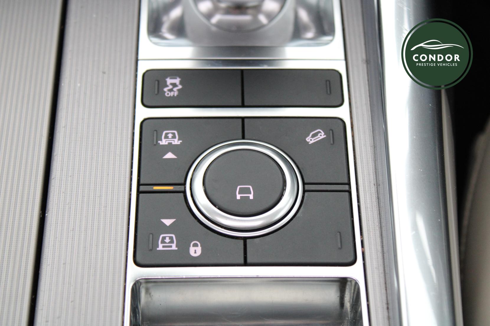 Land Rover Range Rover Sport 3.0 SD V6 HSE SUV 5dr Diesel Auto 4WD Euro 6 (s/s) (306 ps)