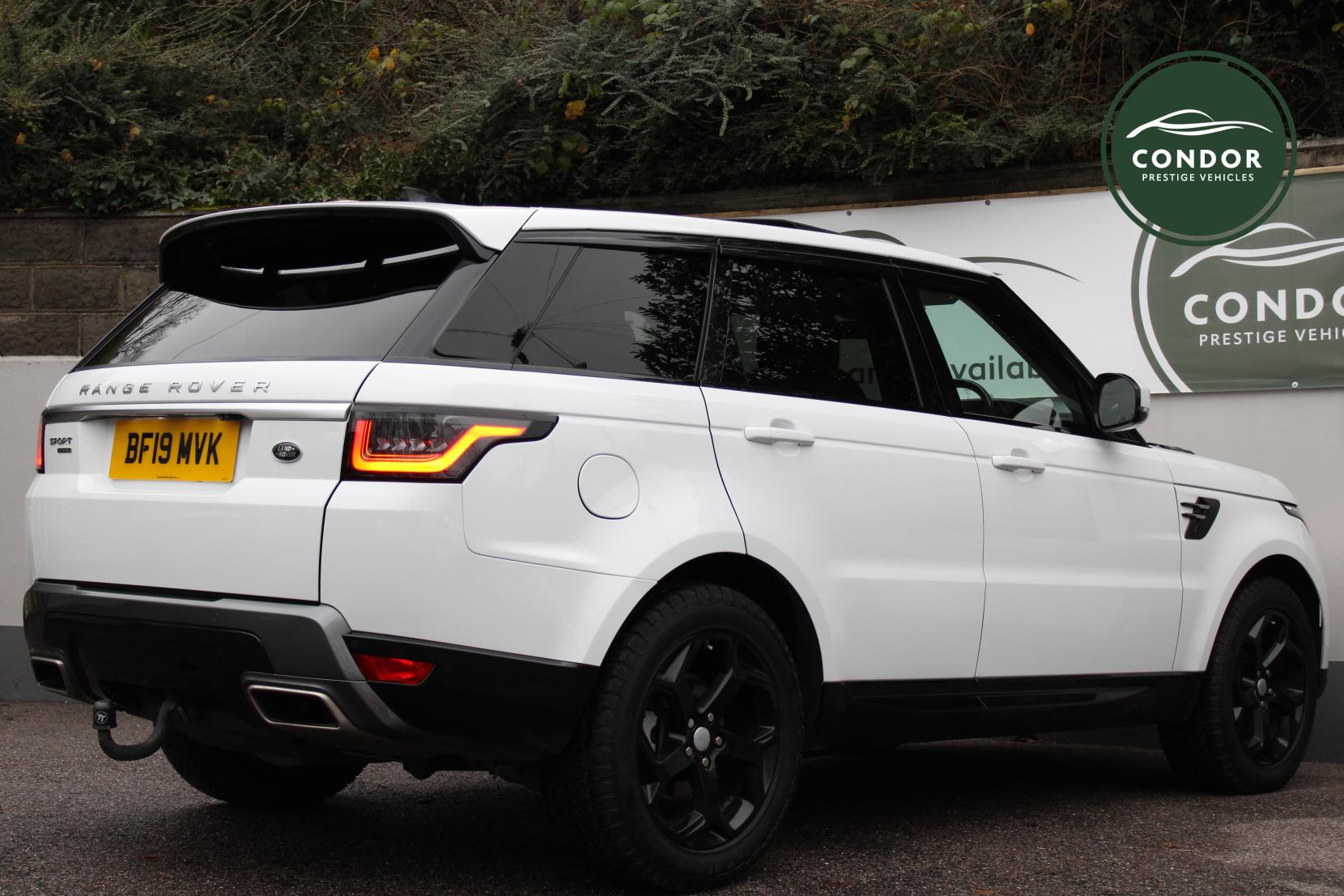 Land Rover Range Rover Sport 3.0 SD V6 HSE SUV 5dr Diesel Auto 4WD Euro 6 (s/s) (306 ps)