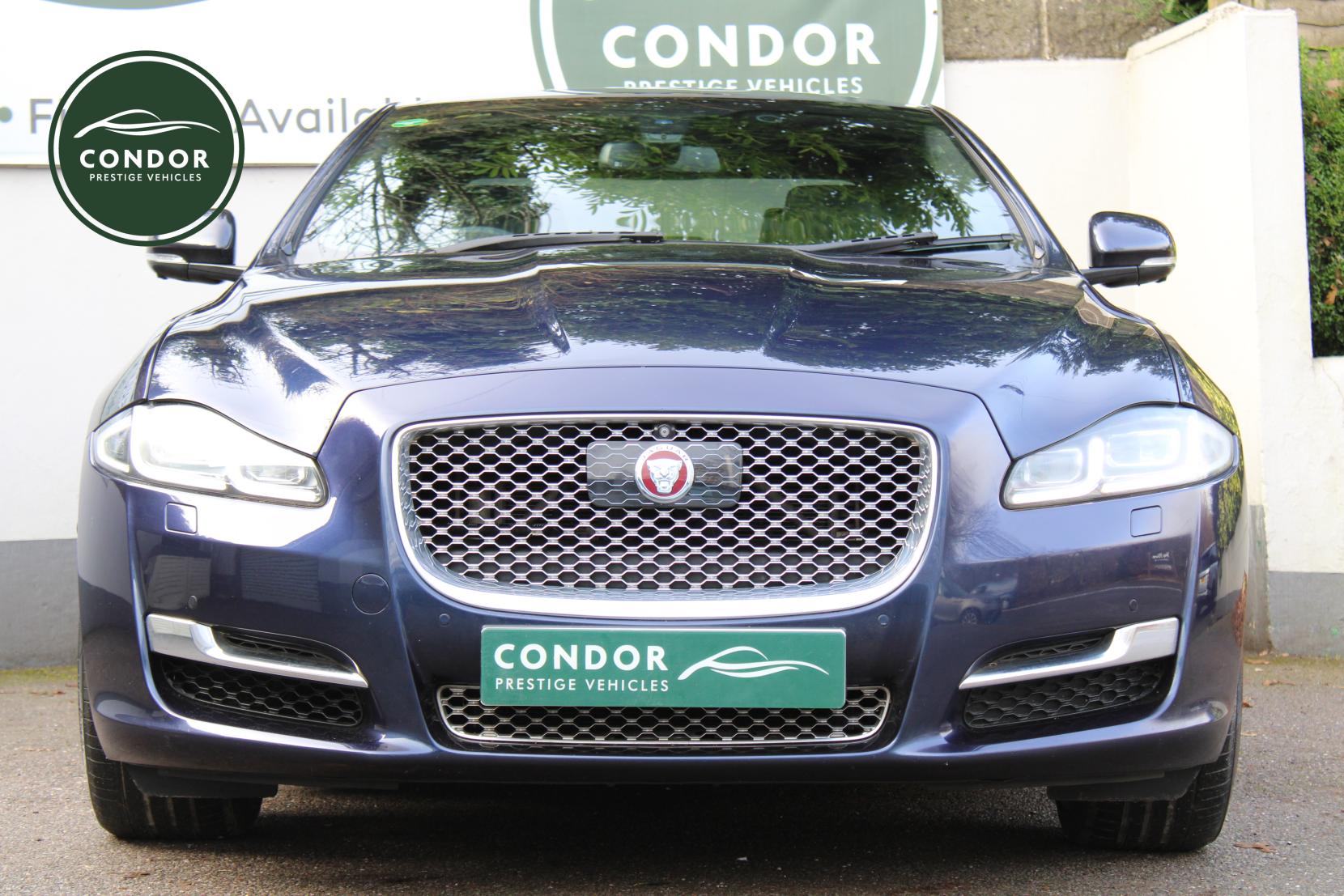 Jaguar XJ 3.0d V6 Portfolio Saloon 4dr Diesel Auto Euro 6 (s/s) (300 ps)