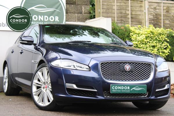 Jaguar XJ 3.0d V6 Portfolio Saloon 4dr Diesel Auto Euro 6 (s/s) (300 ps)