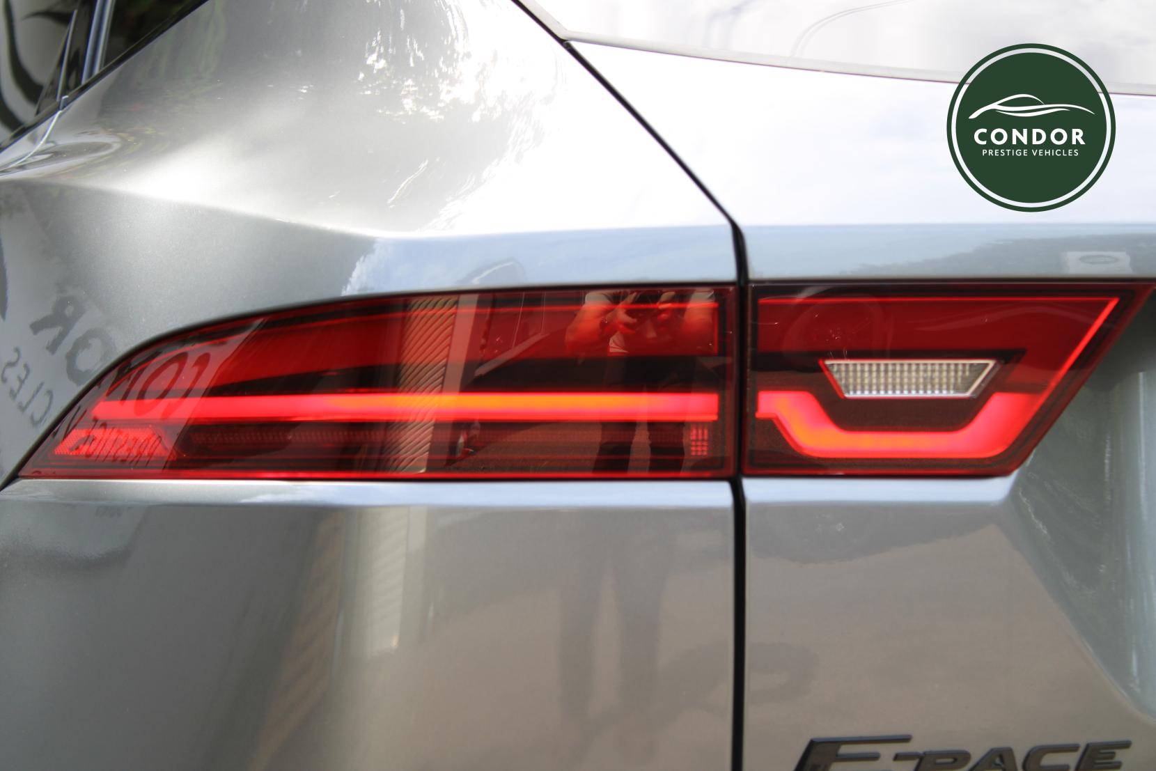 Jaguar E-PACE 2.0 D204 MHEV R-Dynamic SE Black SUV 5dr Diesel Auto AWD Euro 6 (s/s) (204 ps)