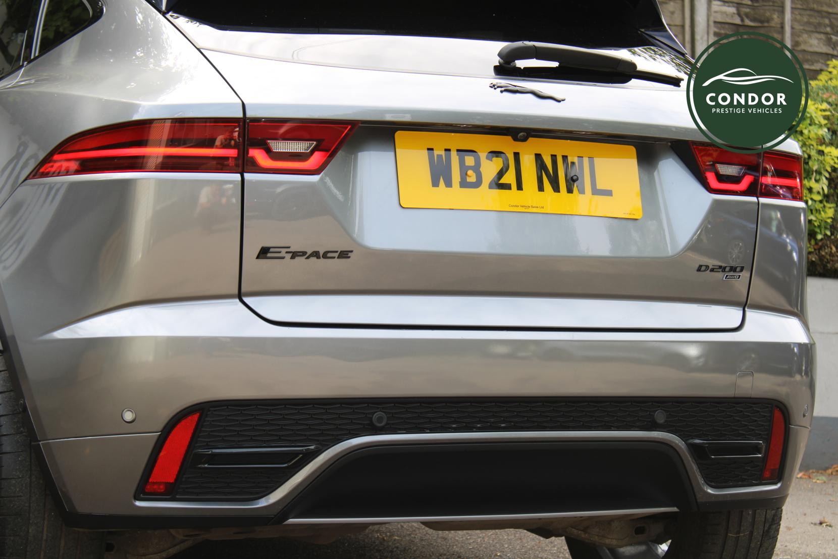 Jaguar E-PACE 2.0 D204 MHEV R-Dynamic SE Black SUV 5dr Diesel Auto AWD Euro 6 (s/s) (204 ps)