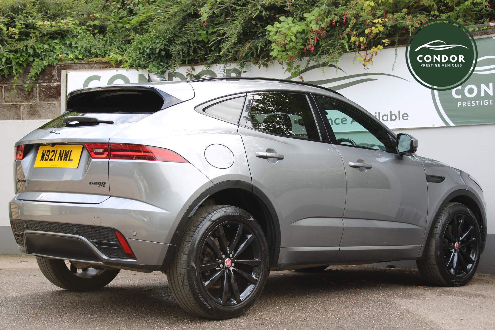 Jaguar E-PACE 2.0 D204 MHEV R-Dynamic SE Black SUV 5dr Diesel Auto AWD Euro 6 (s/s) (204 ps)
