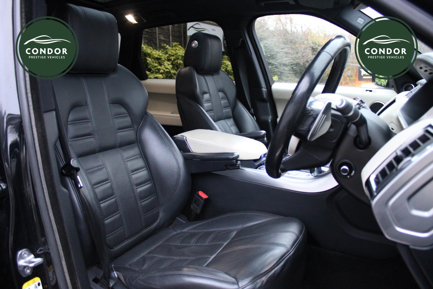 Land Rover Range Rover Sport 4.4 SD V8 Autobiography Dynamic SUV 5dr Diesel Auto 4WD Euro 5 (339 ps)
