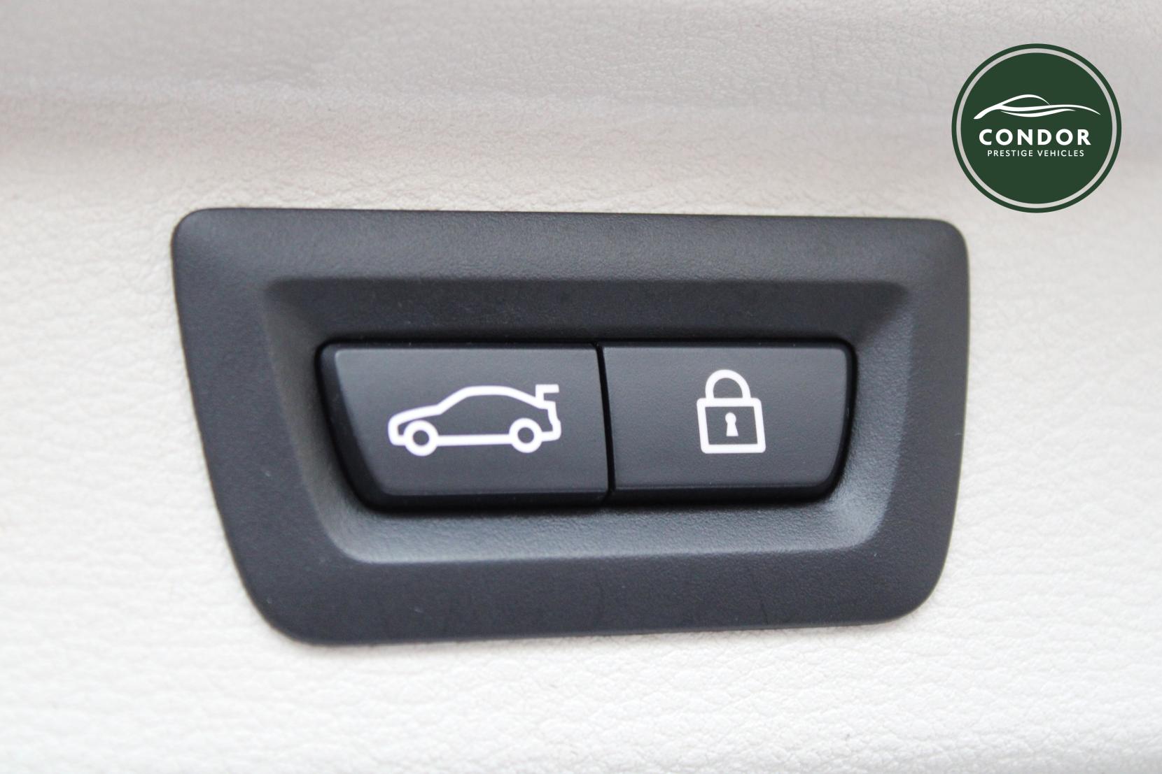 BMW X5 3.0 M50d SUV 5dr Diesel Auto xDrive Euro 6 (s/s) (381 ps)