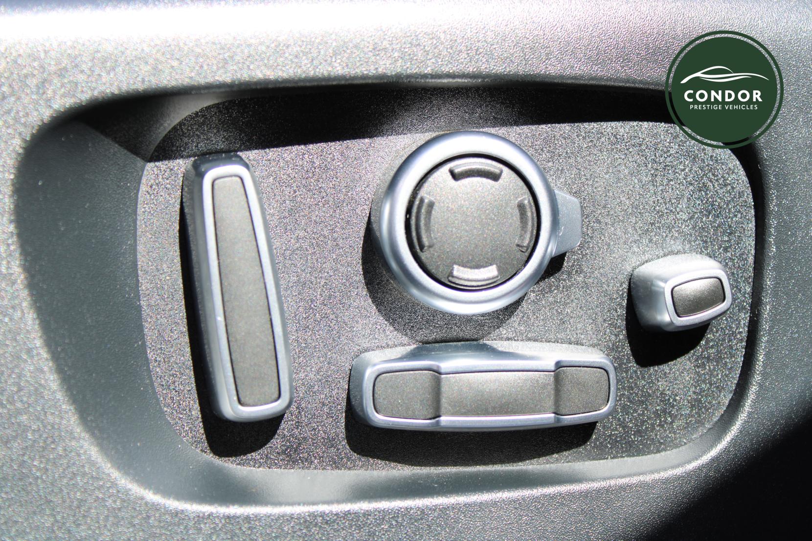 Land Rover Range Rover Sport 4.4 SD V8 Autobiography Dynamic SUV 5dr Diesel Auto 4WD Euro 6 (s/s) (339 ps)