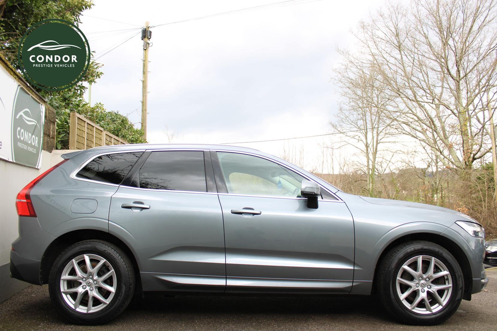 Volvo XC60 2.0 D4 Momentum SUV 5dr Diesel Manual AWD Euro 6 (s/s) (190 ps)