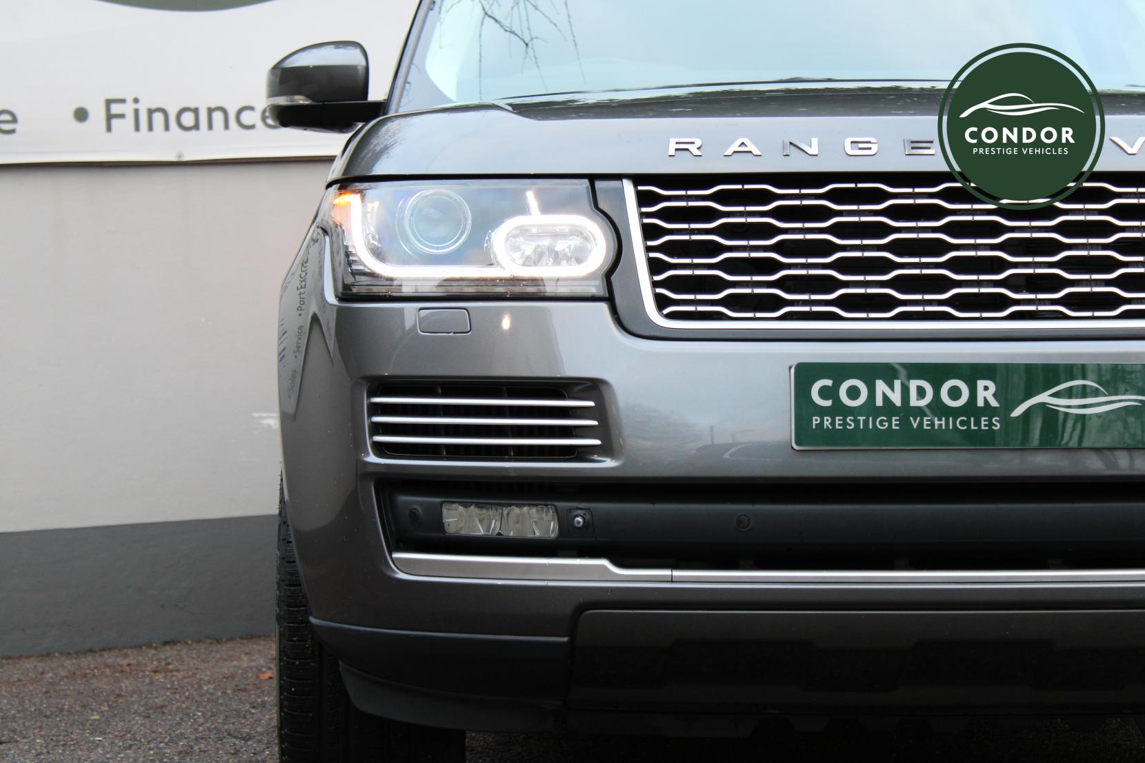 Land Rover Range Rover 4.4 SD V8 Autobiography SUV 5dr Diesel Auto 4WD Euro 5 (339 ps)