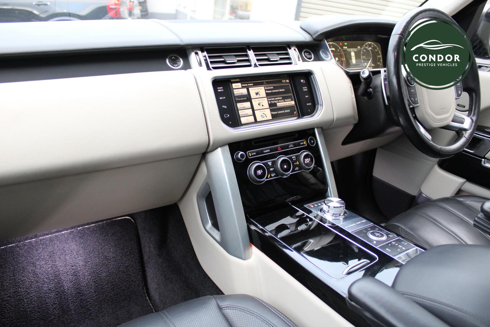 Land Rover Range Rover 4.4 SD V8 Autobiography SUV 5dr Diesel Auto 4WD Euro 5 (339 ps)