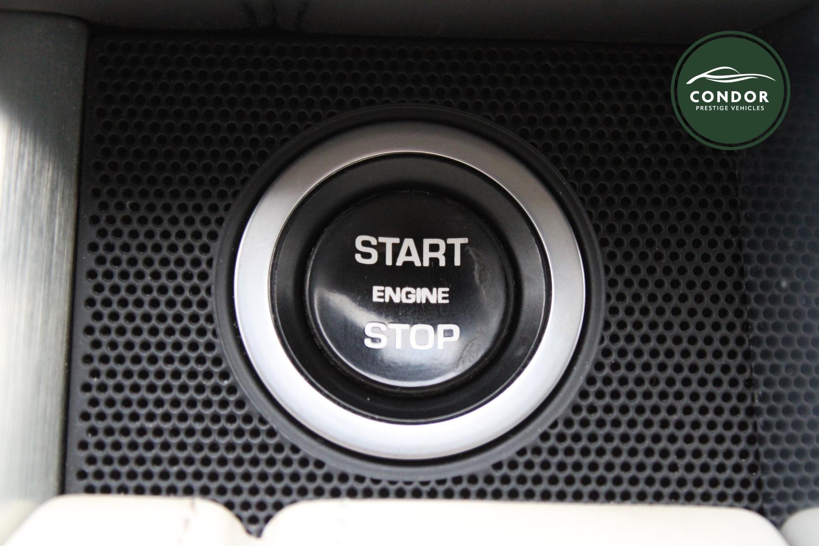 Land Rover Range Rover 4.4 SD V8 Autobiography SUV 5dr Diesel Auto 4WD Euro 5 (339 ps)