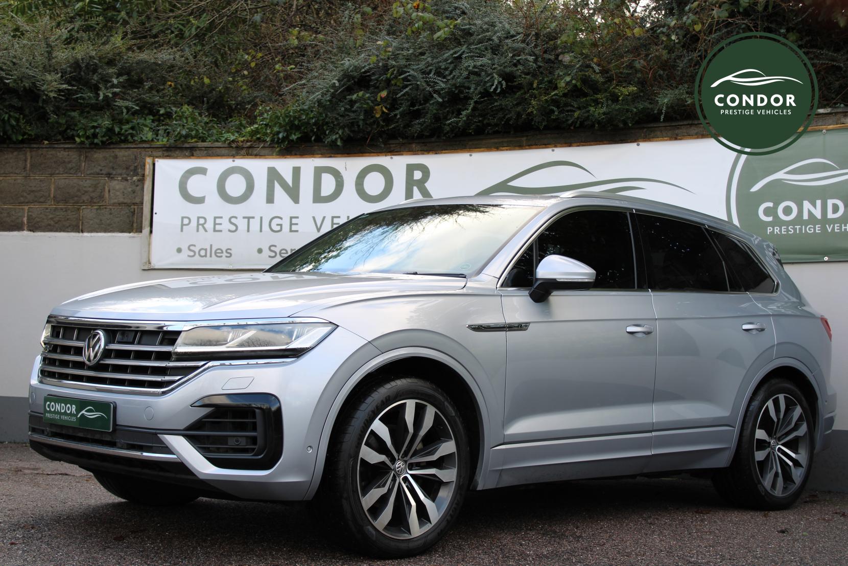 Volkswagen Touareg 3.0 TDI V6 R-Line Tech SUV 5dr Diesel Tiptronic 4Motion Euro 6 (s/s) (286 ps)