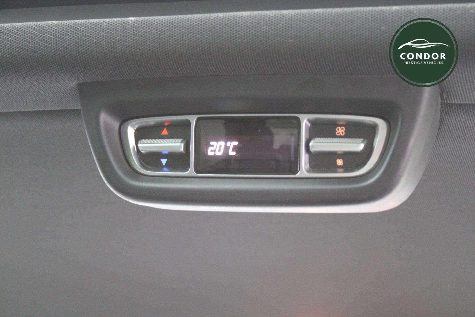 Mercedes-Benz V Class 2.2 V250d AMG Line MPV 5dr Diesel G-Tronic+ Euro 6 (s/s) 8 Seat LWB (190 ps)