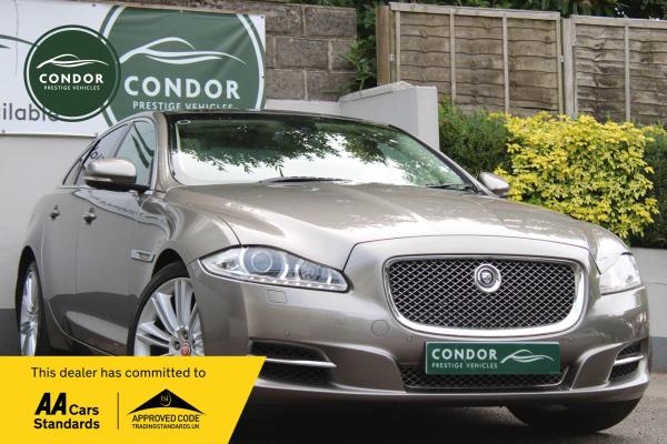 Jaguar XJ 3.0d V6 Portfolio Saloon 4dr Diesel Auto Euro 5 (275 ps)