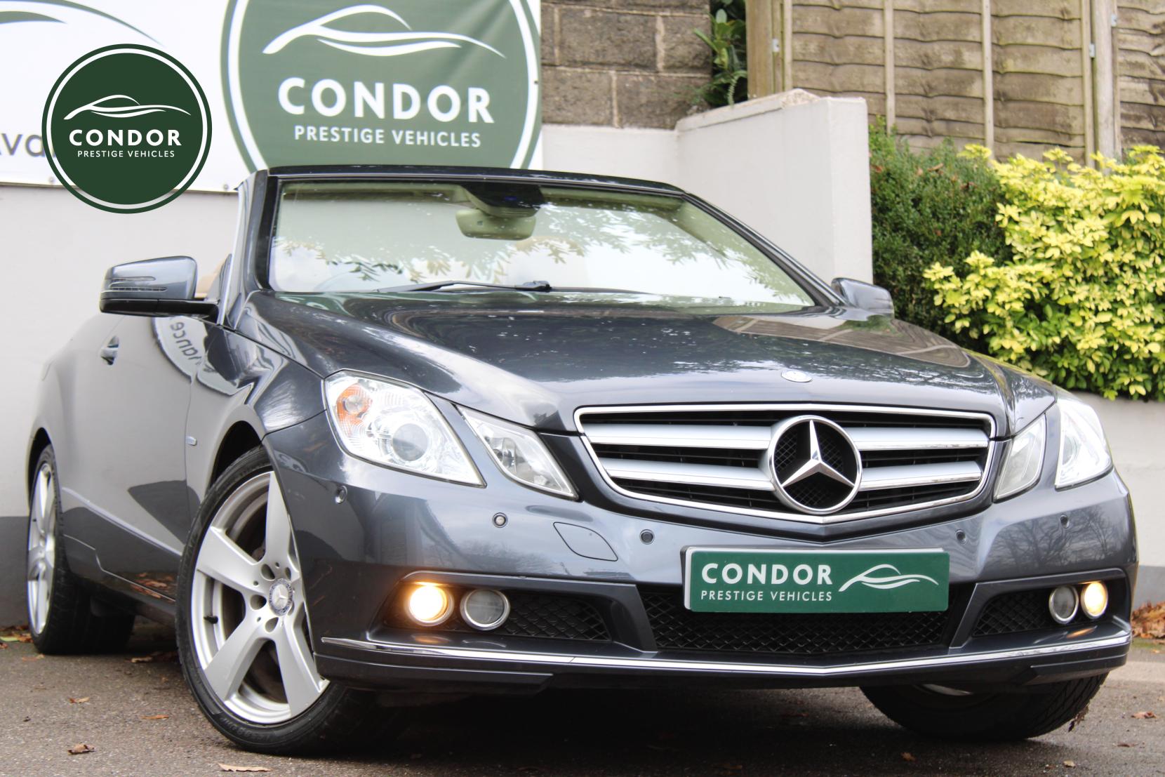 Mercedes-Benz E Class 3.0 E350 CDI V6 BlueEfficiency SE Cabriolet 2dr Diesel G-Tronic Euro 5 (231 ps)