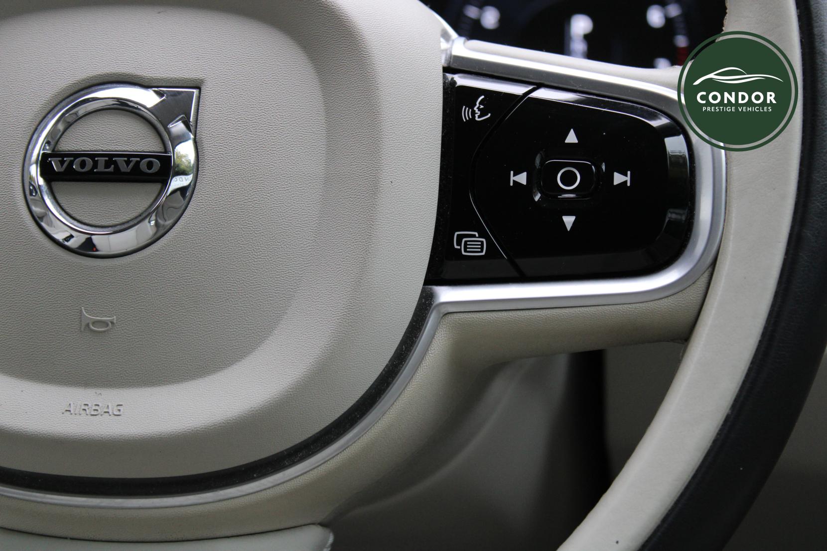 Volvo V60 Cross Country 2.0 T5 Plus Estate 5dr Petrol Auto AWD Euro 6 (s/s) (250 ps)