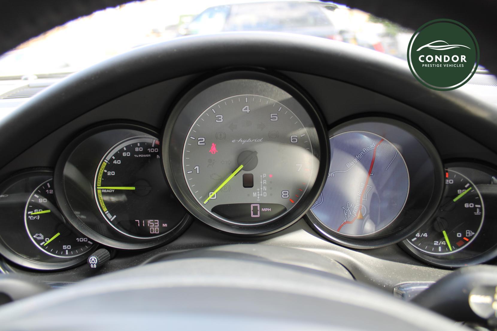 Porsche Panamera 3.0 V6 E-Hybrid S Hatchback 5dr Petrol Plug-in Hybrid TiptronicS Euro 5 (s/s) (416 ps)