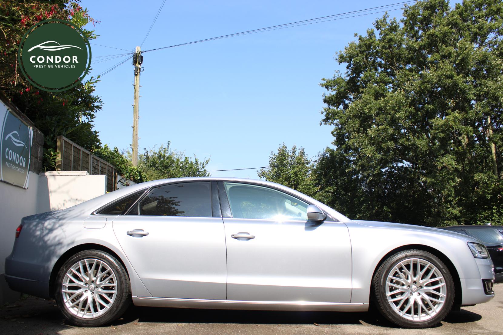 Audi A8 3.0 TDI V6 Sport Executive Saloon 4dr Diesel Tiptronic quattro Euro 6 (s/s) (258 ps)