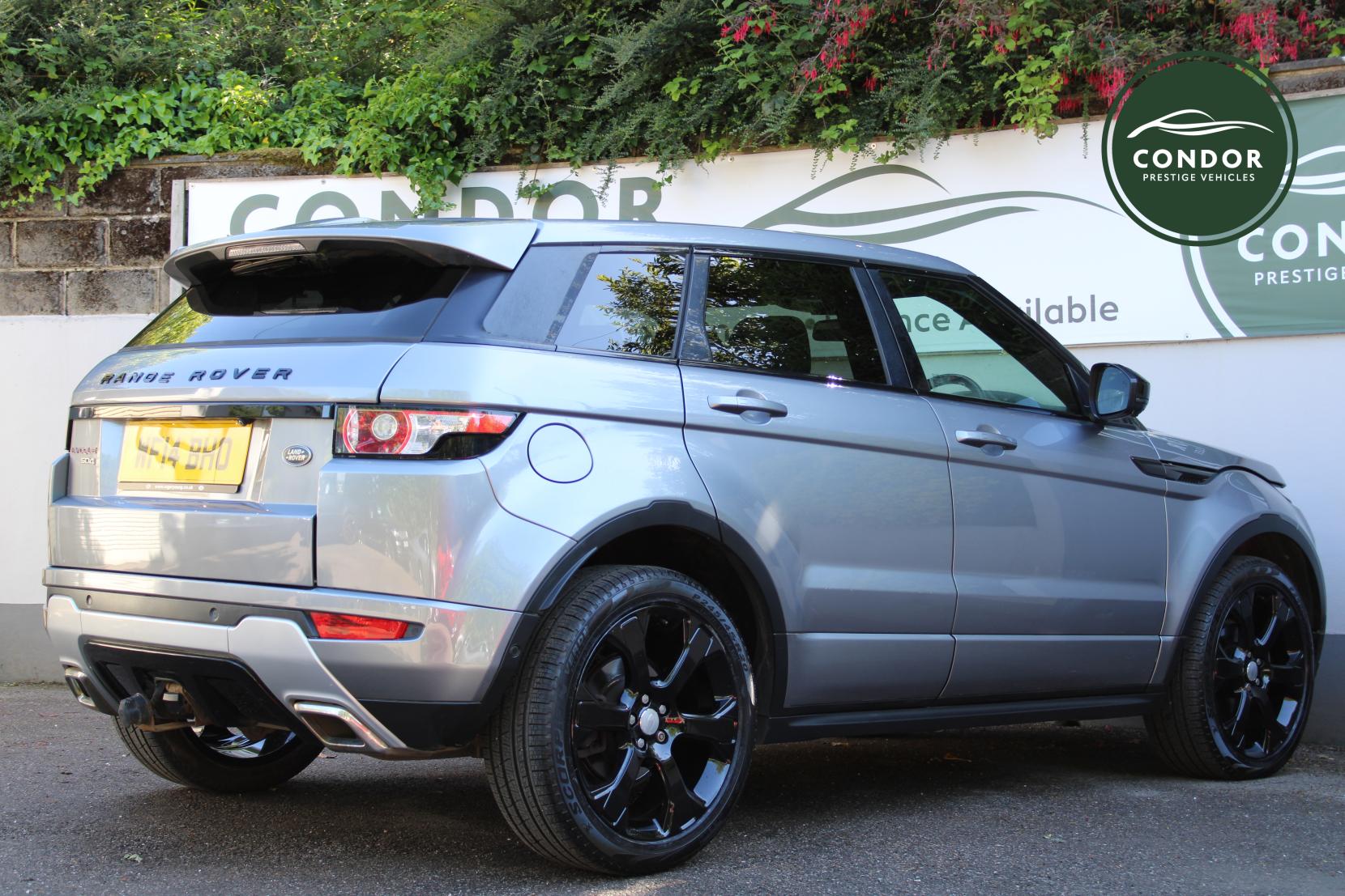 Land Rover Range Rover Evoque 2.2 SD4 Dynamic SUV 5dr Diesel Auto 4WD Euro 5 (s/s) (190 ps)