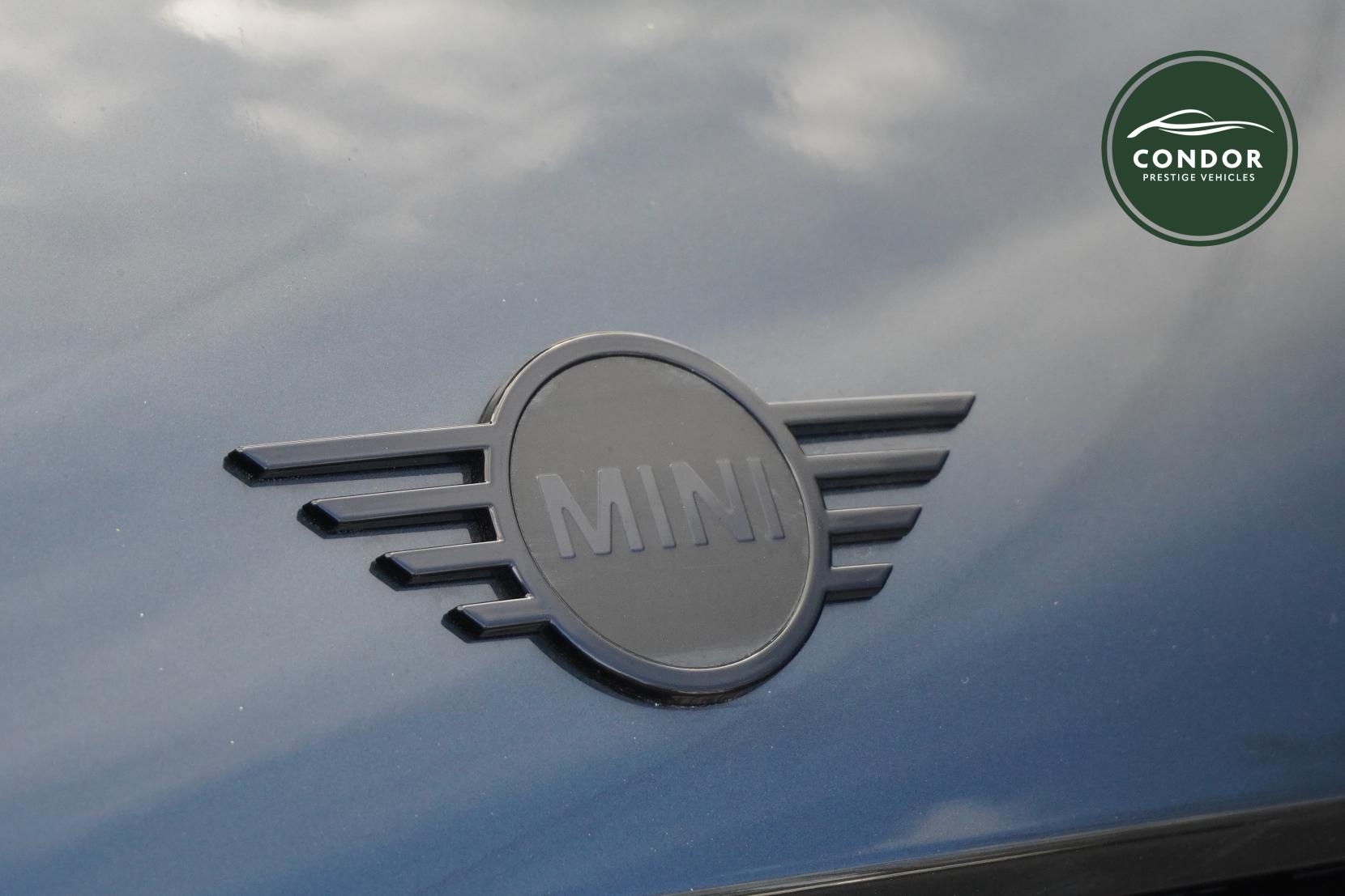 MINI Cooper 2.0S Sport Hatchback 5dr Petrol Steptronic Euro 6 (s/s) (204 ps)