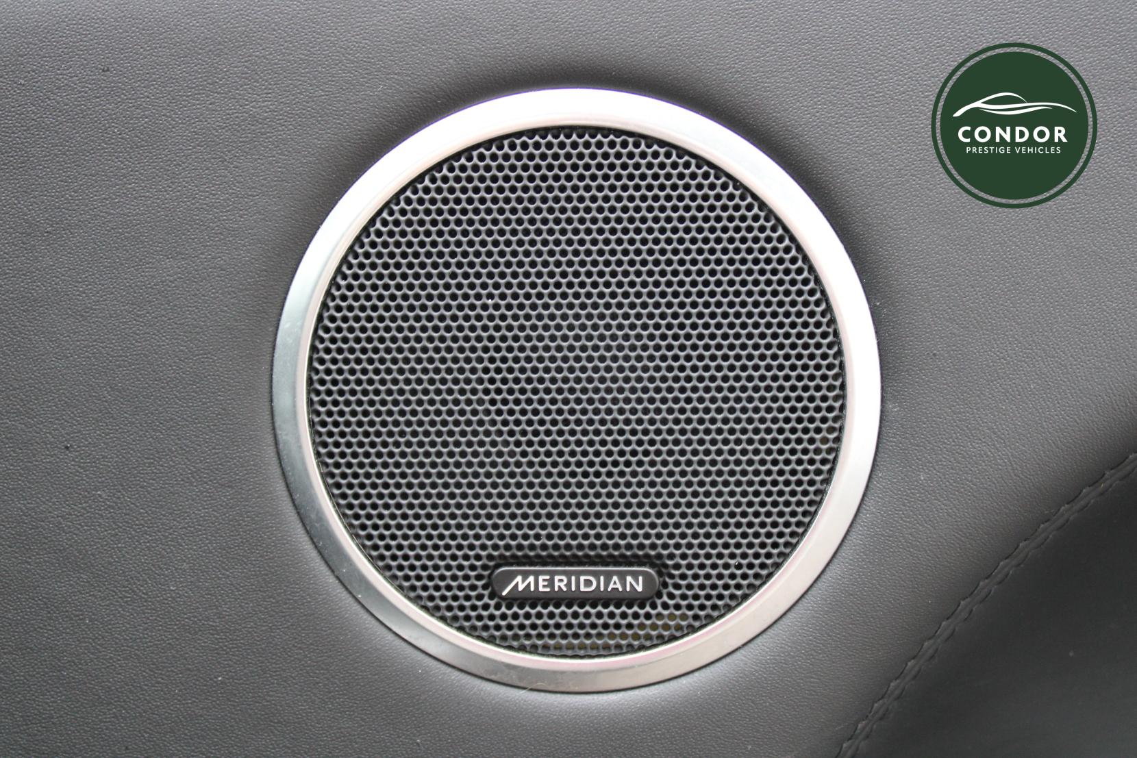 Land Rover Range Rover 4.4 SD V8 Autobiography SUV 5dr Diesel Auto 4WD Euro 5 (339 ps)