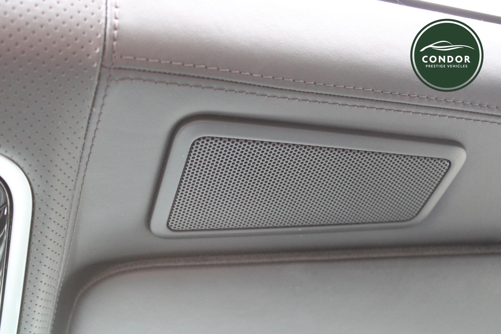 Land Rover Range Rover 4.4 SD V8 Autobiography SUV 5dr Diesel Auto 4WD Euro 5 (339 ps)