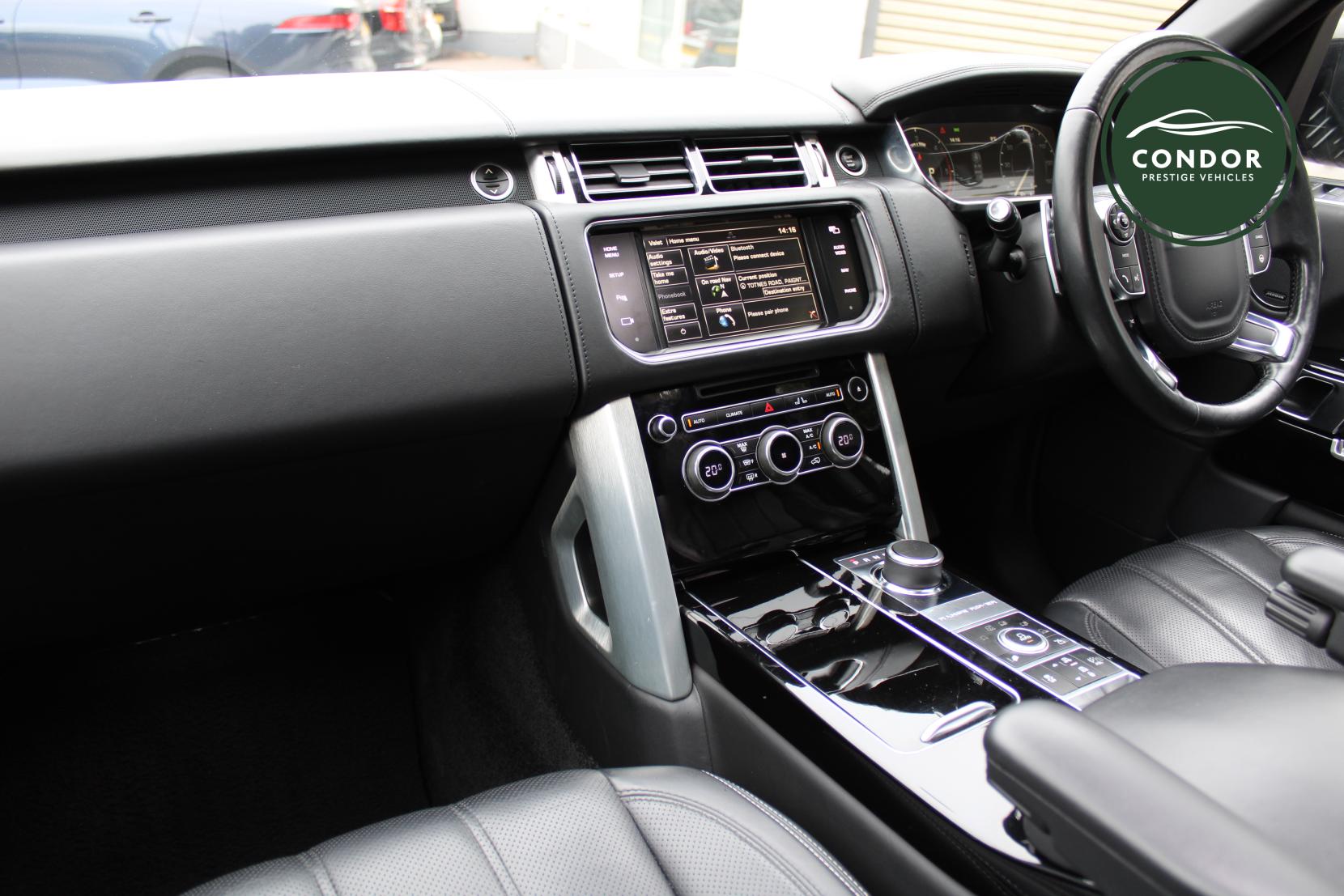 Land Rover Range Rover 4.4 SD V8 Autobiography SUV 5dr Diesel Auto 4WD Euro 5 (339 ps)