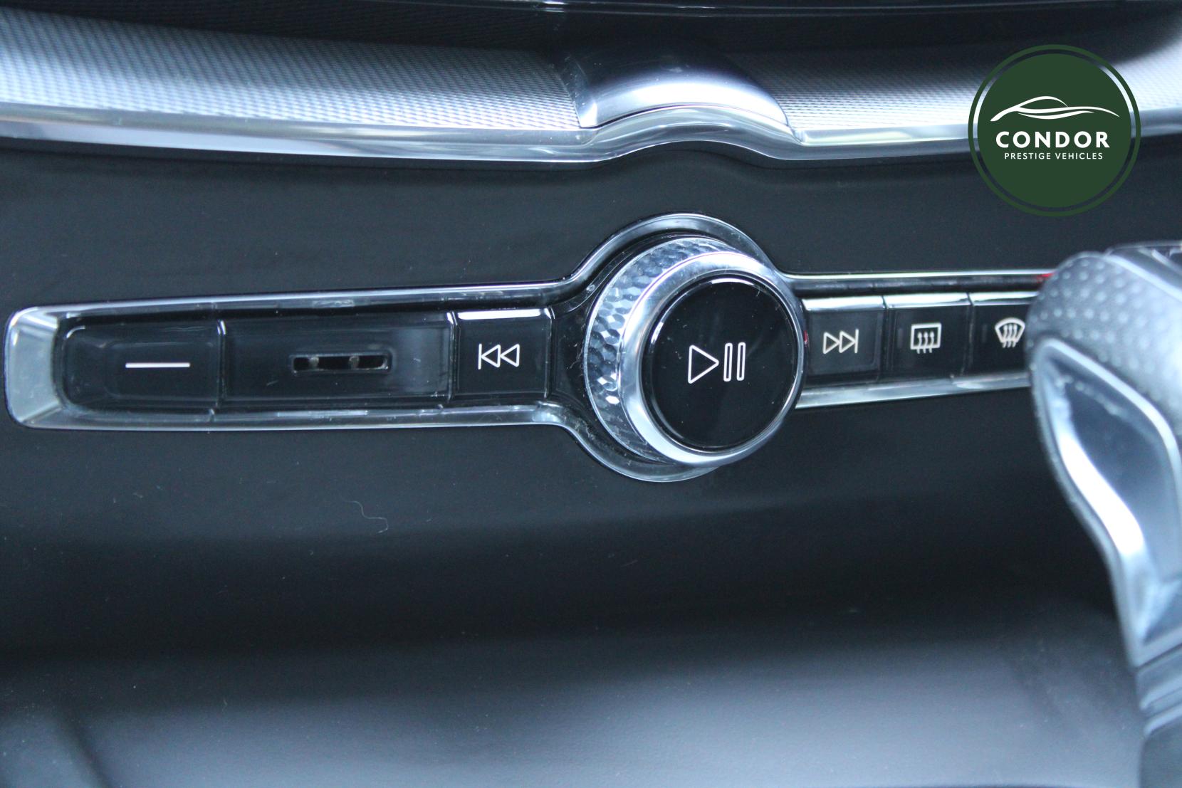 Volvo XC60 2.0 D4 R-Design SUV 5dr Diesel Auto AWD Euro 6 (s/s) (190 ps)