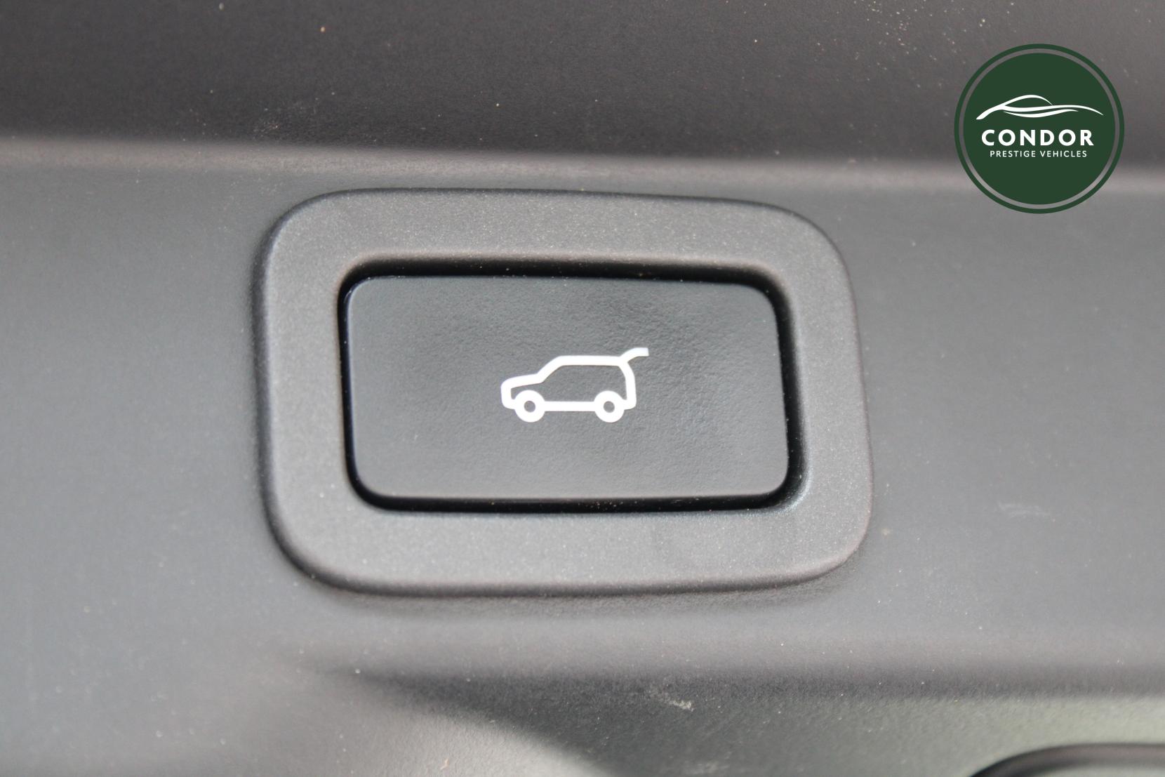 Land Rover Range Rover Sport 3.0 SD V6 HSE Dynamic SUV 5dr Diesel Auto 4WD Euro 6 (s/s) (306 ps)
