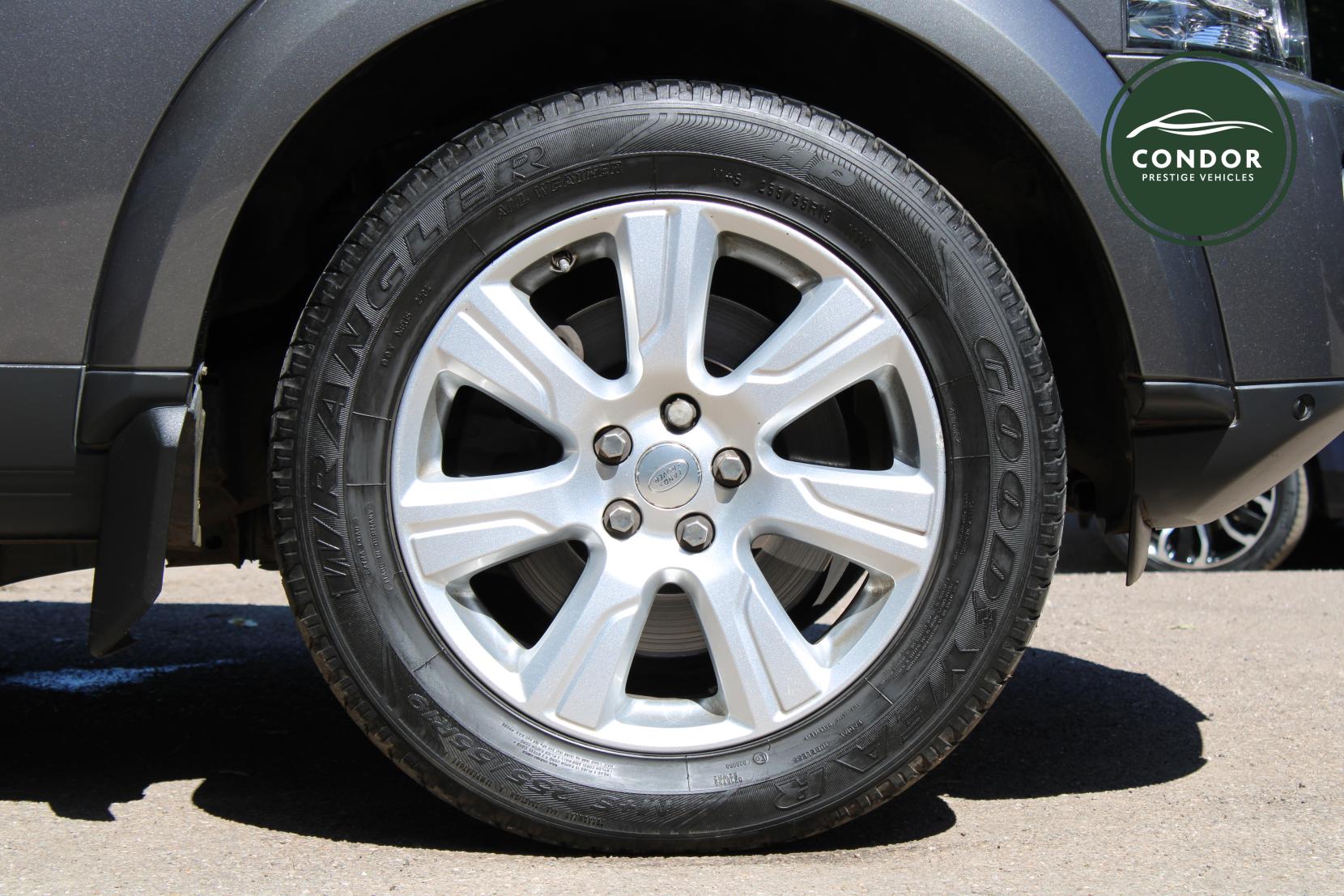 Land Rover Discovery 4 3.0 SD V6 SE Tech SUV 5dr Diesel Auto 4WD Euro 5 (s/s) (255 bhp)