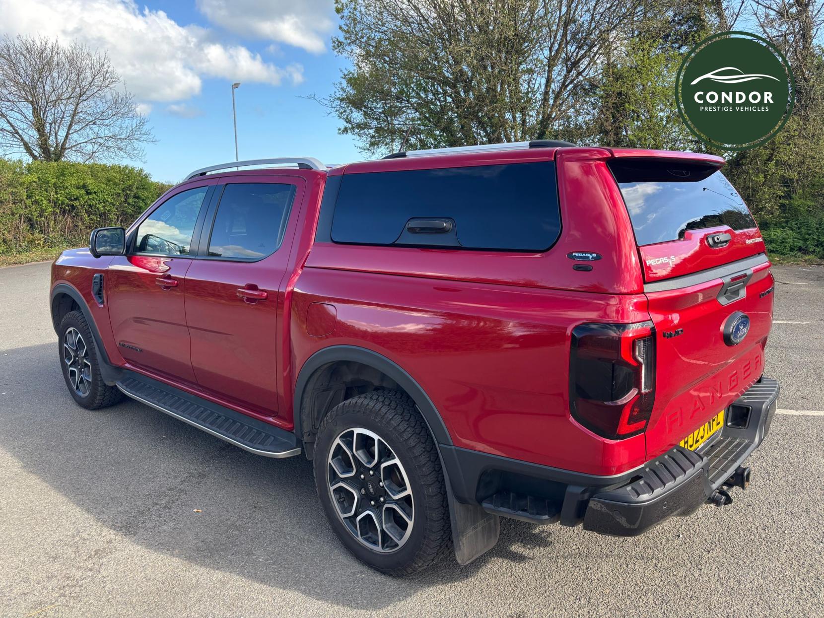 Ford Ranger 2.0 TD EcoBlue Wildtrak Pickup Double Cab 4dr Diesel Auto 4WD Euro 6 (s/s) (205 ps)